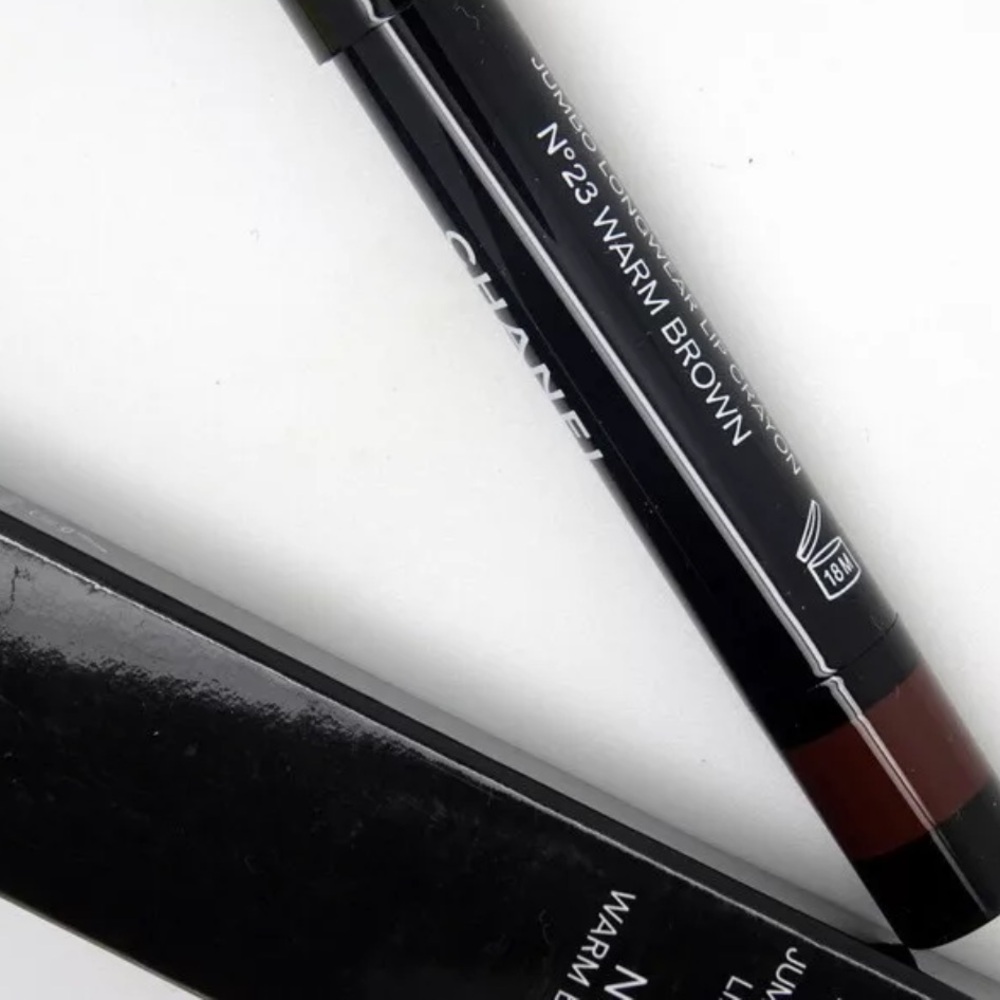 Chanel Le Rouge Lip Crayon 23 Warm Brown